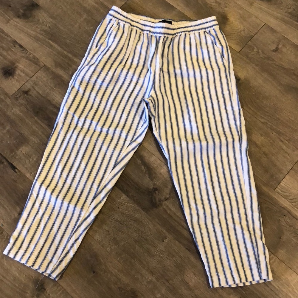 Tahari Linen Blend High-Rise Cropped Pants